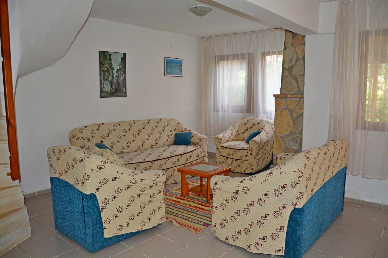 Villa Poseidon ダルヤン エクステリア 写真